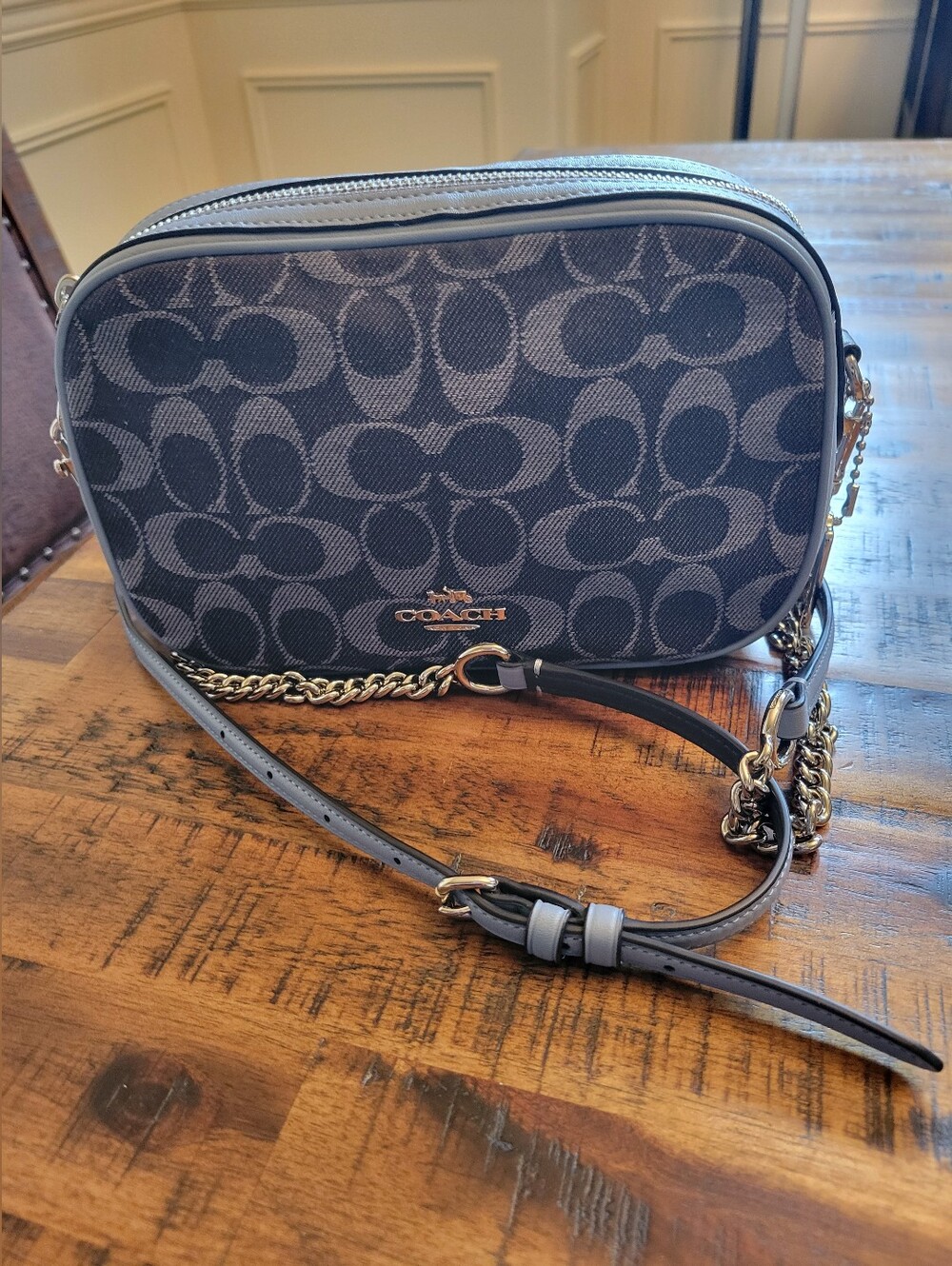 Coach Isla Chain Crossbody In Signature Denim